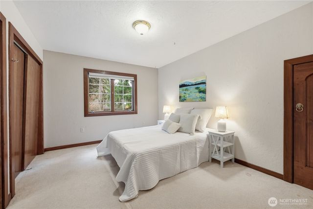 90 Oak Shore Drive, Port Townsend, WA 98368