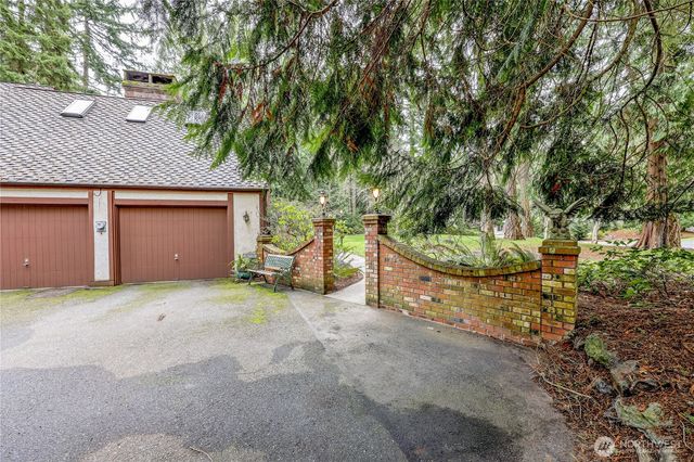 90 Oak Shore Drive, Port Townsend, WA 98368