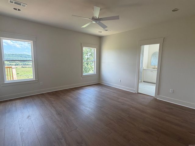 280 Castleberry Road, Greenbrier, AR 72058