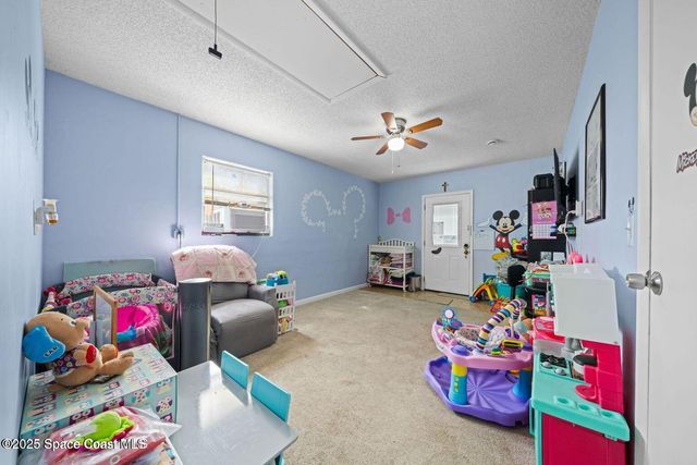 2145 Beekman Street NE, Palm Bay, FL 32905