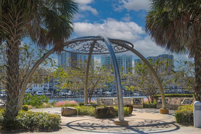 606 S ALBANY AVENUE 5, Tampa, FL 33606