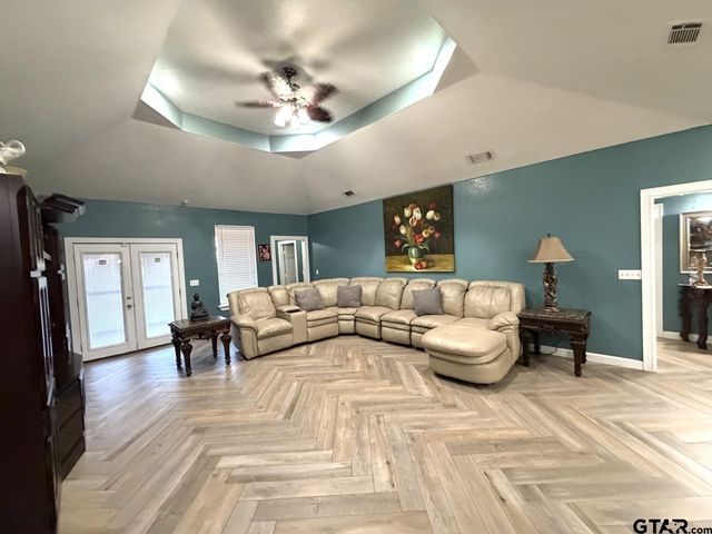2122 GARDEN VALLEY ROAD, Tyler, TX 75702