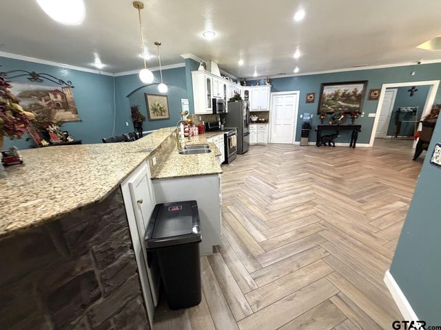 2122 GARDEN VALLEY ROAD, Tyler, TX 75702