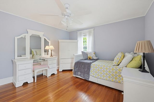 625 Canton Ave, Milton, MA 02186