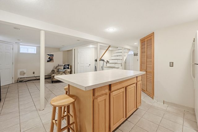 625 Canton Ave, Milton, MA 02186