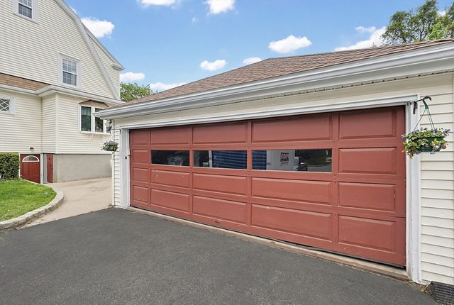 625 Canton Ave, Milton, MA 02186