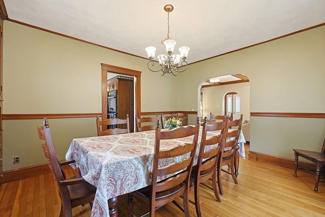 625 Canton Ave, Milton, MA 02186