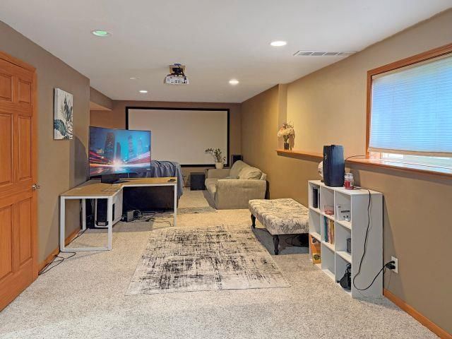 3136 EGAN LANE, Green Bay, WI 54311