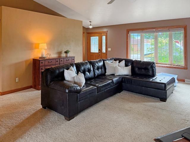 3136 EGAN LANE, Green Bay, WI 54311