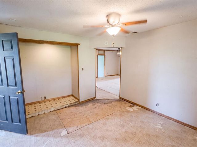 20509 E Reno Avenue, Harrah, OK 73045
