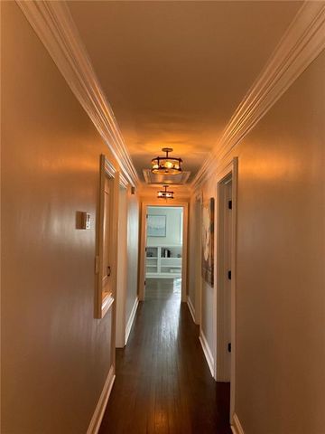 2170 BEECHER SW Circle, Atlanta, GA 30311