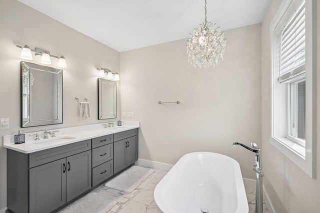109 Harvard Avenue, Auburn, NH 03032