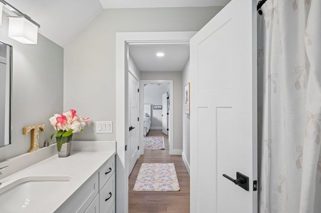 109 Harvard Avenue, Auburn, NH 03032