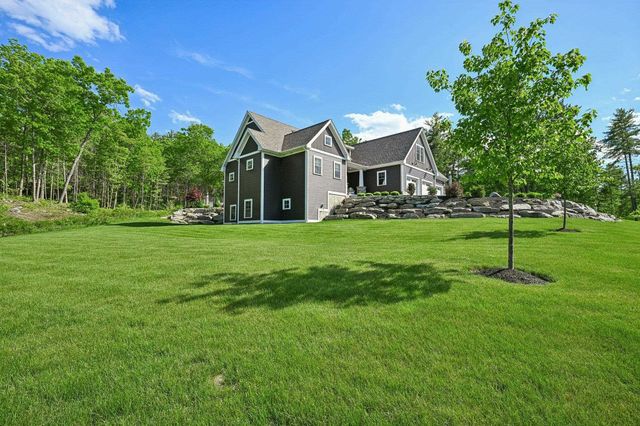 109 Harvard Avenue, Auburn, NH 03032