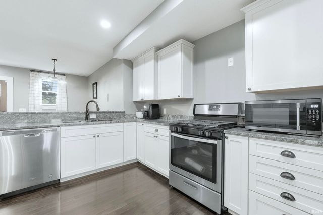 1317 W Jefferson Boulevard, Fort Wayne, IN 46802