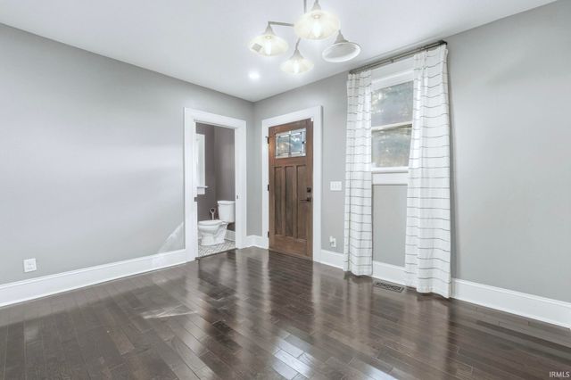 1317 W Jefferson Boulevard, Fort Wayne, IN 46802