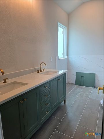 1122 Northcross Drive, Salado, TX 76571