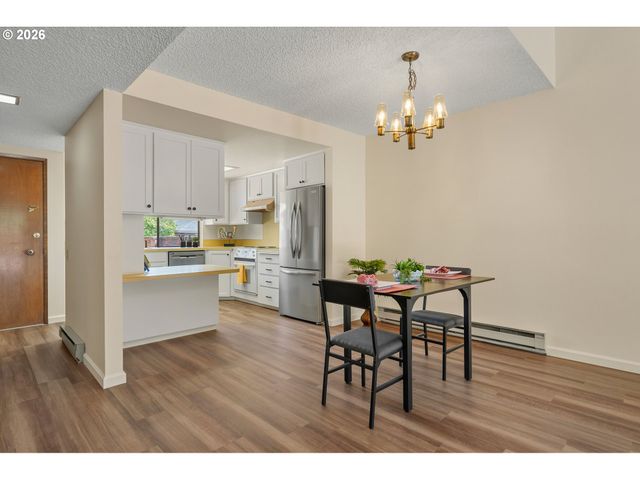 16735 Sw MATADOR Ln, King City, OR 97224