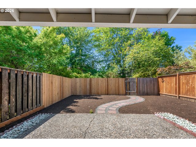 16735 Sw MATADOR Ln, King City, OR 97224