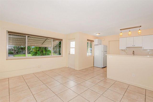 2581 NE 11th Court 2585, Pompano Beach, FL 33062