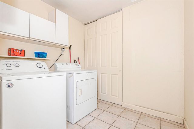 2581 NE 11th Court 2585, Pompano Beach, FL 33062