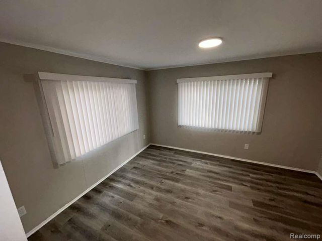 20412 Steel Street, Detroit, MI 48235