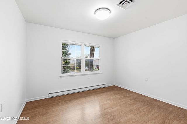 48G Cambridge Court, Lakewood, NJ 08701