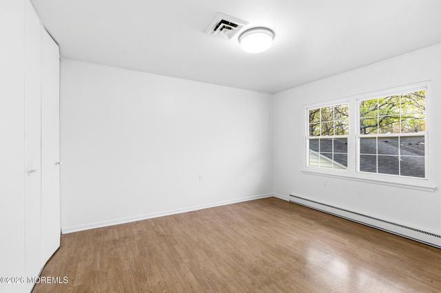 48G Cambridge Court, Lakewood, NJ 08701