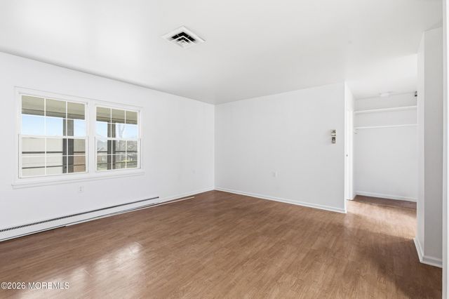 48G Cambridge Court, Lakewood, NJ 08701
