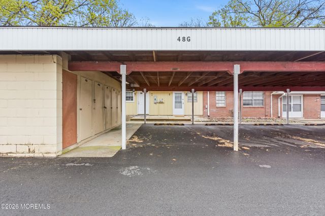 48G Cambridge Court, Lakewood, NJ 08701