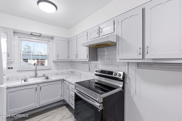 48G Cambridge Court, Lakewood, NJ 08701