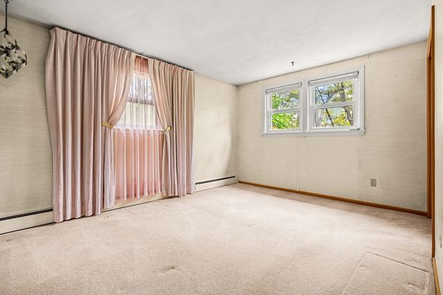 11 Dadant Dr, Wilmington, MA 01887