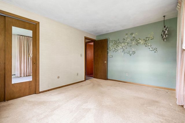 11 Dadant Dr, Wilmington, MA 01887