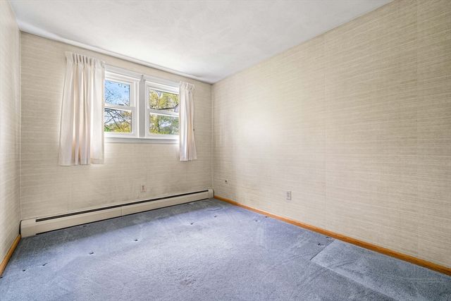 11 Dadant Dr, Wilmington, MA 01887