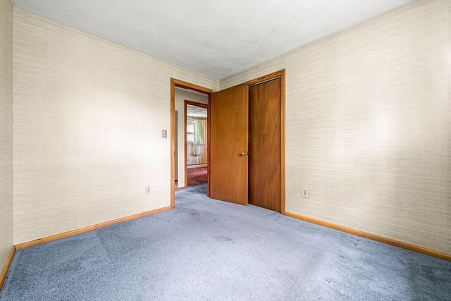 11 Dadant Dr, Wilmington, MA 01887