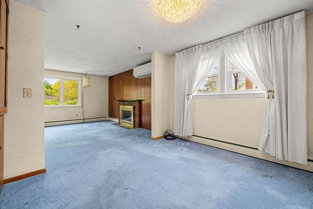 11 Dadant Dr, Wilmington, MA 01887