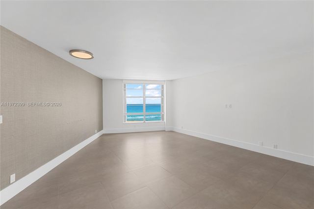 5660 Collins Ave 11B, Miami Beach, FL 33140