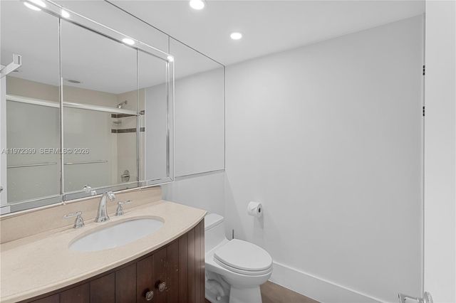 5660 Collins Ave 11B, Miami Beach, FL 33140