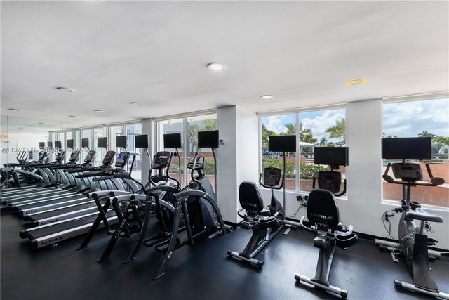 5660 Collins Ave 11B, Miami Beach, FL 33140