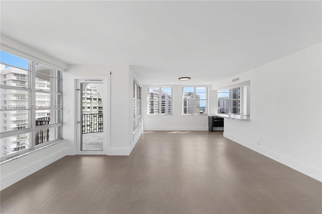 5660 Collins Ave 11B, Miami Beach, FL 33140