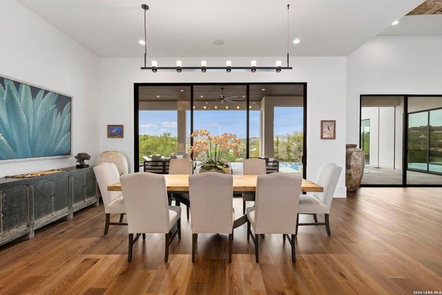 3672 Clubs Dr, Boerne, TX 78006