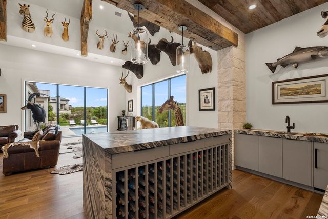 3672 Clubs Dr, Boerne, TX 78006