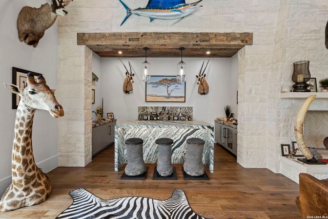 3672 Clubs Dr, Boerne, TX 78006