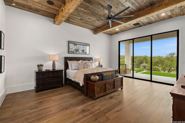 3672 Clubs Dr, Boerne, TX 78006