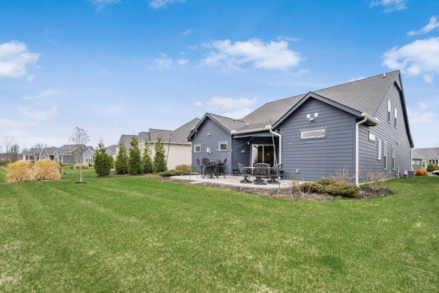 8688 Eliot Drive, Plain City, OH 43064