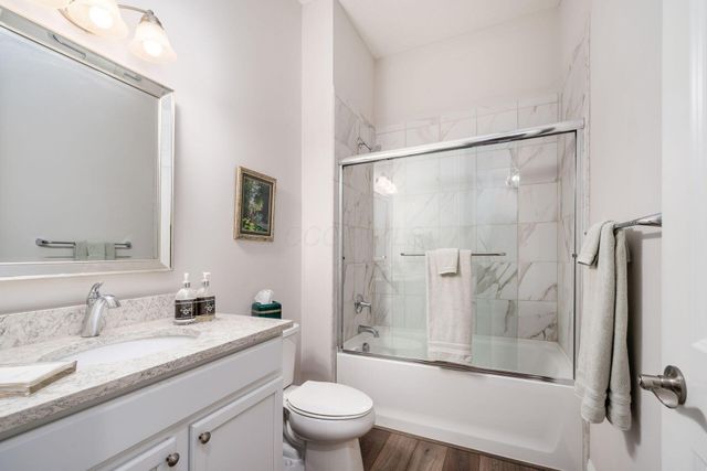 8688 Eliot Drive, Plain City, OH 43064