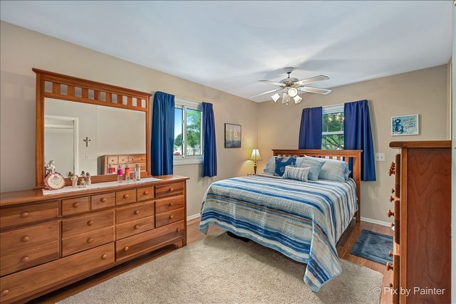 641 Devonshire Lane, Crystal Lake, IL 60014