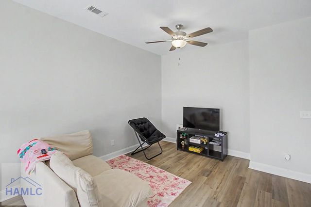 106 Heirloom Road, Hinesville, GA 31313