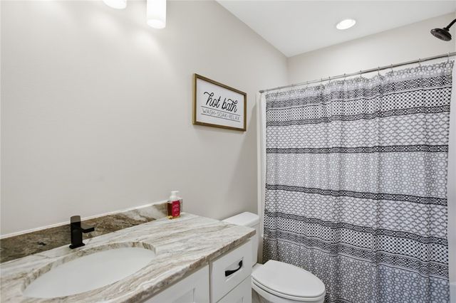 109 Ledbetter Lane, Walhalla, SC 29691