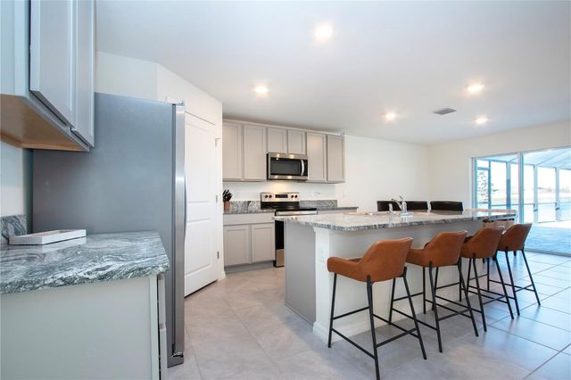 5456 LOGAN CAVE AVENUE, Wimauma, FL 33598